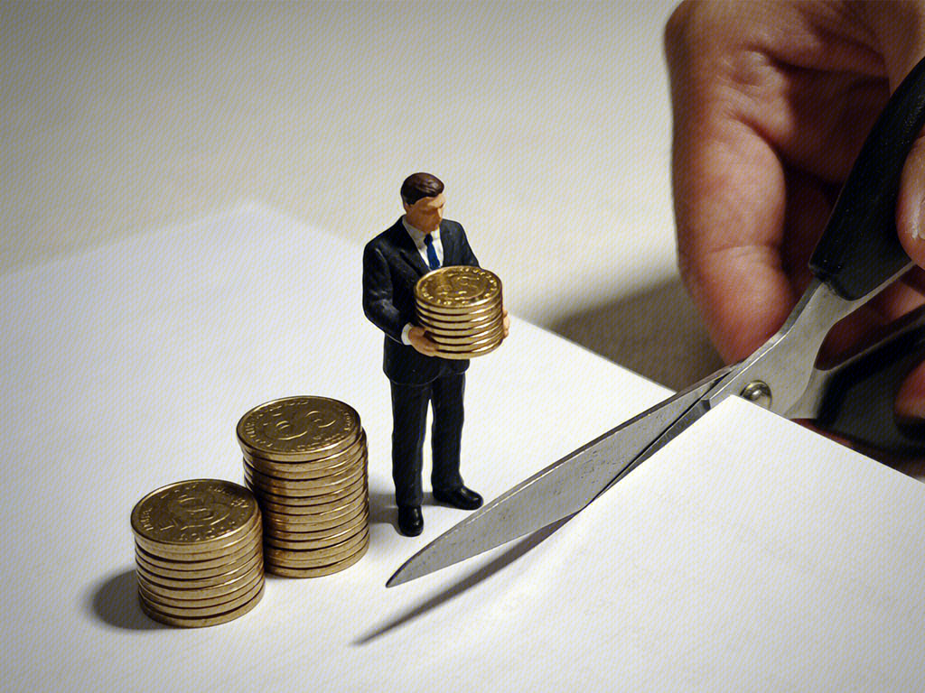 裁员 挪用资金被裁 金币 资金 开除 辞退