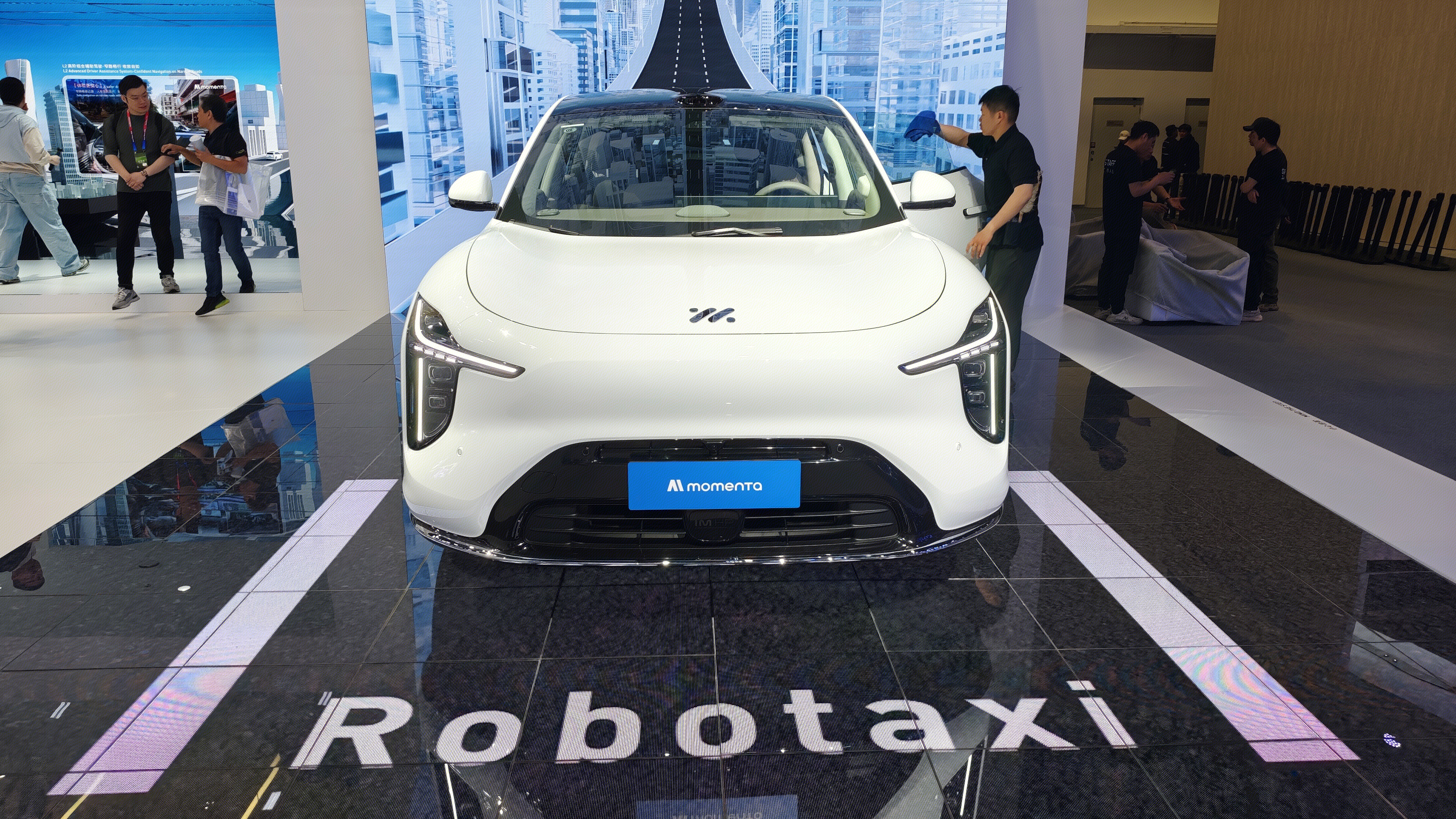 Momenta 初速度 Robotaxi无人驾驶出租车 智己汽车 自动驾驶企业