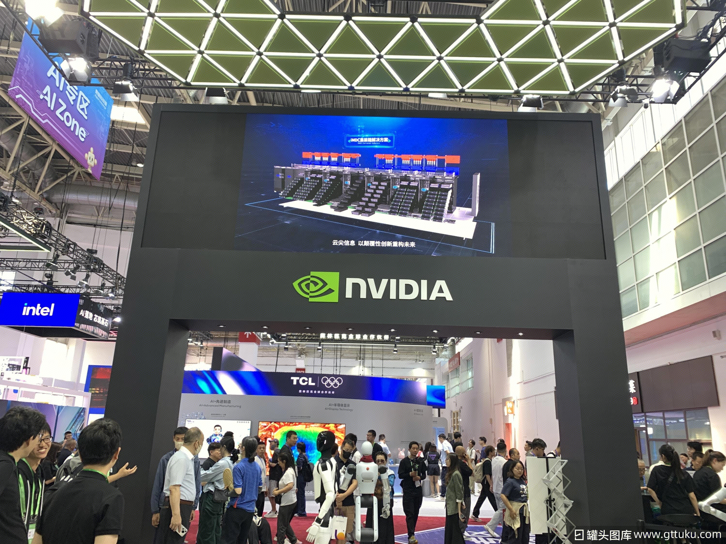 NVIDIA 英伟达 算力中心