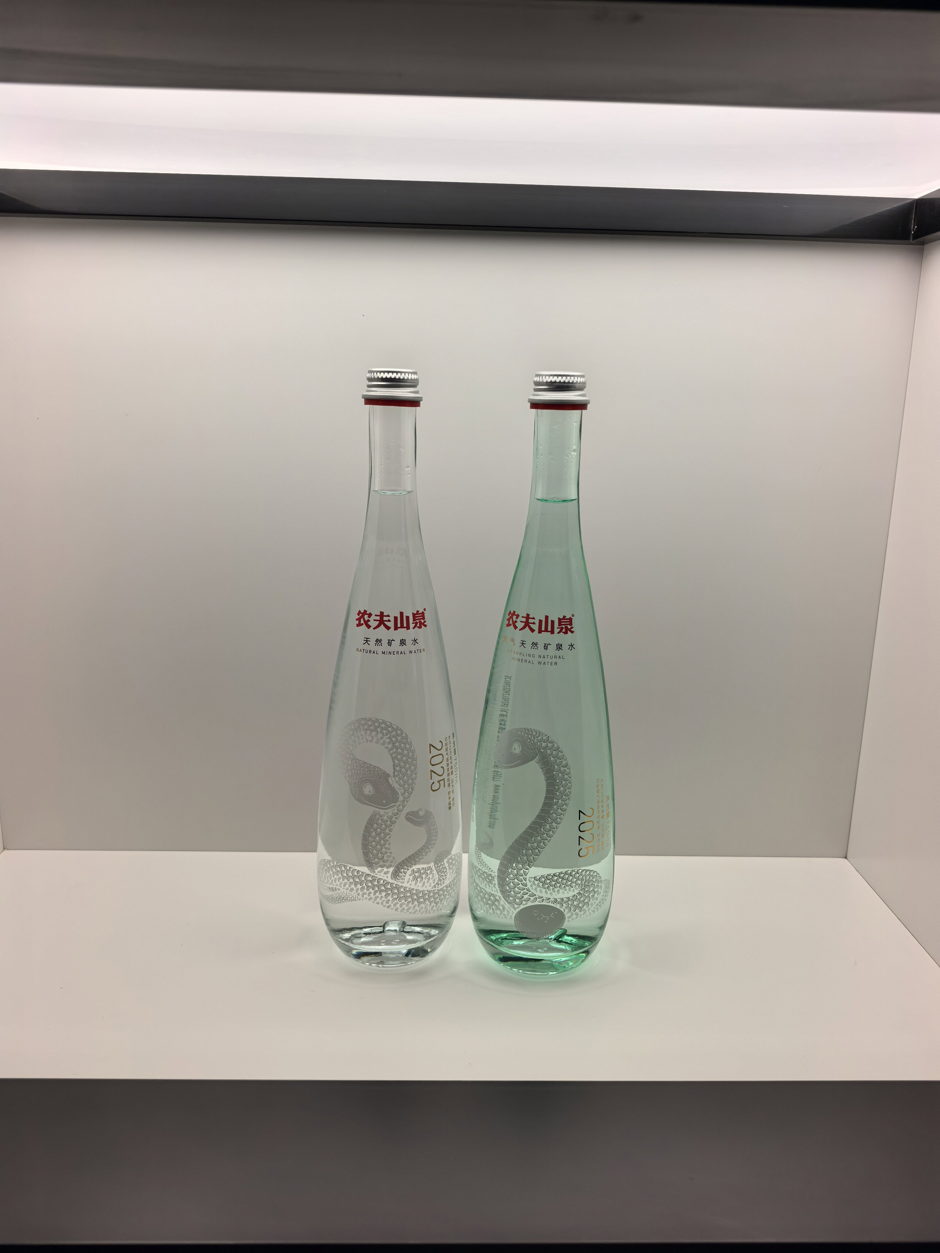 农夫山泉 矿泉水
